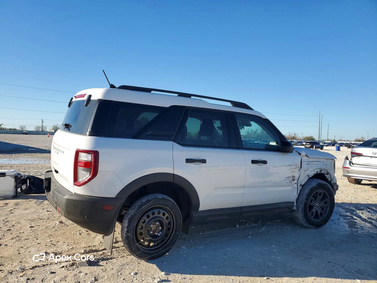 Ford Bronco 2024