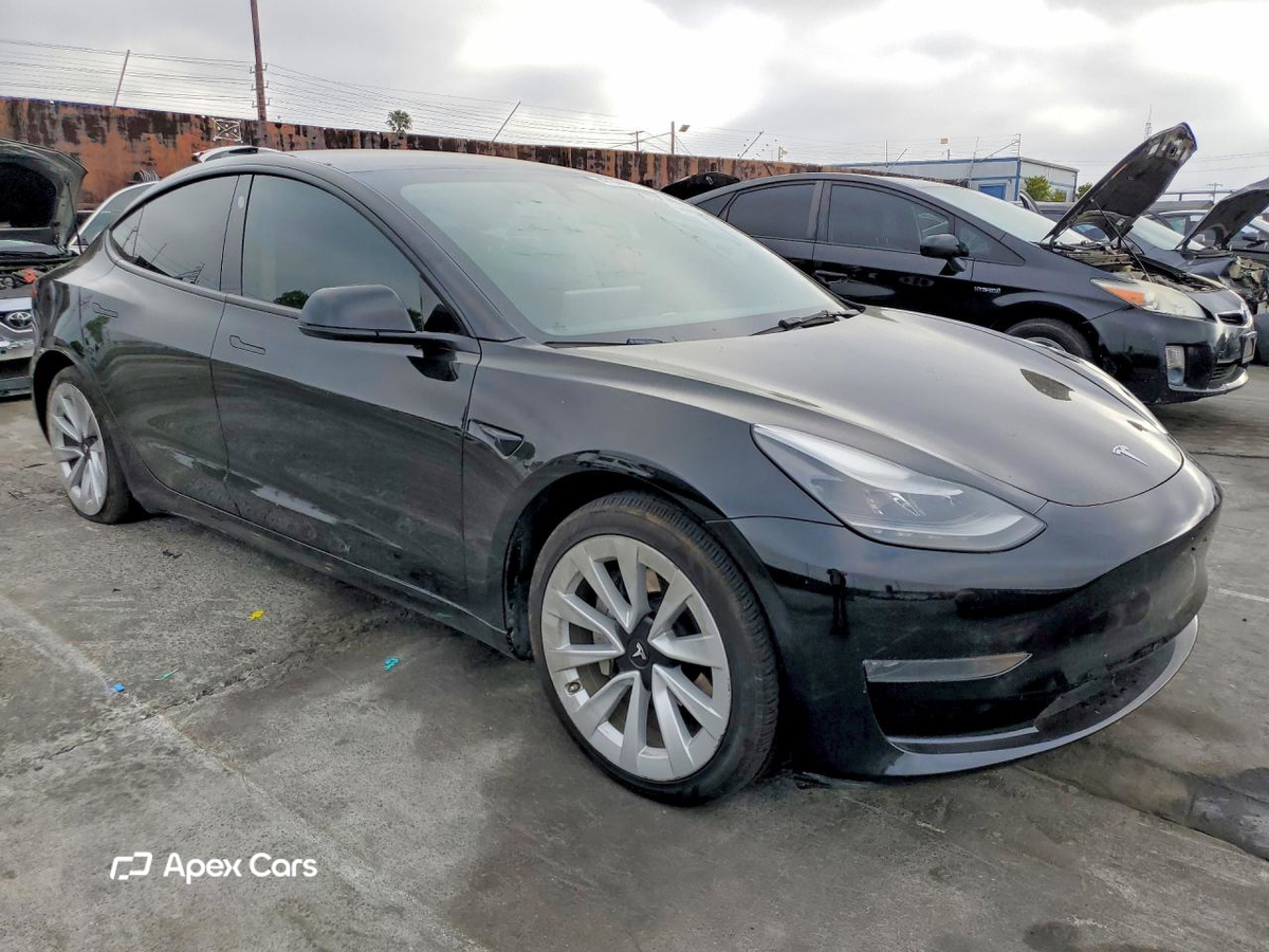 Tesla Model 3 2023
