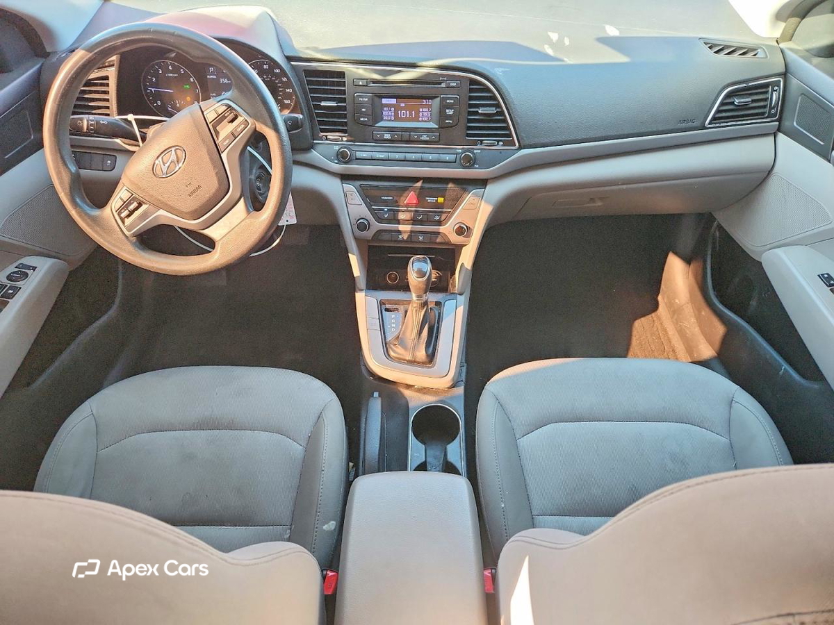 Hyundai Elantra 2017