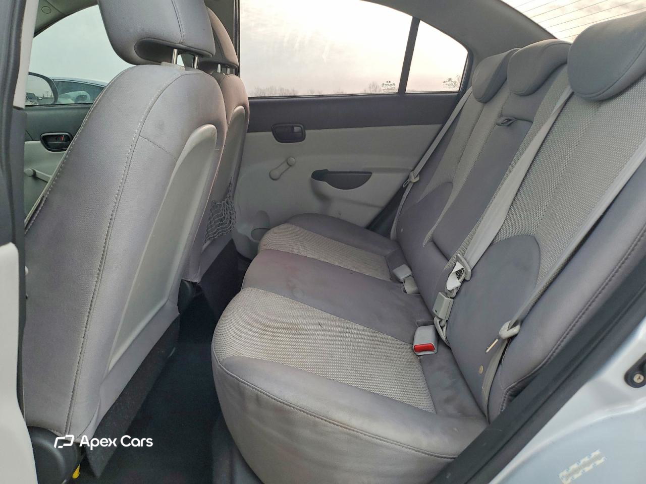 Hyundai Accent 2011