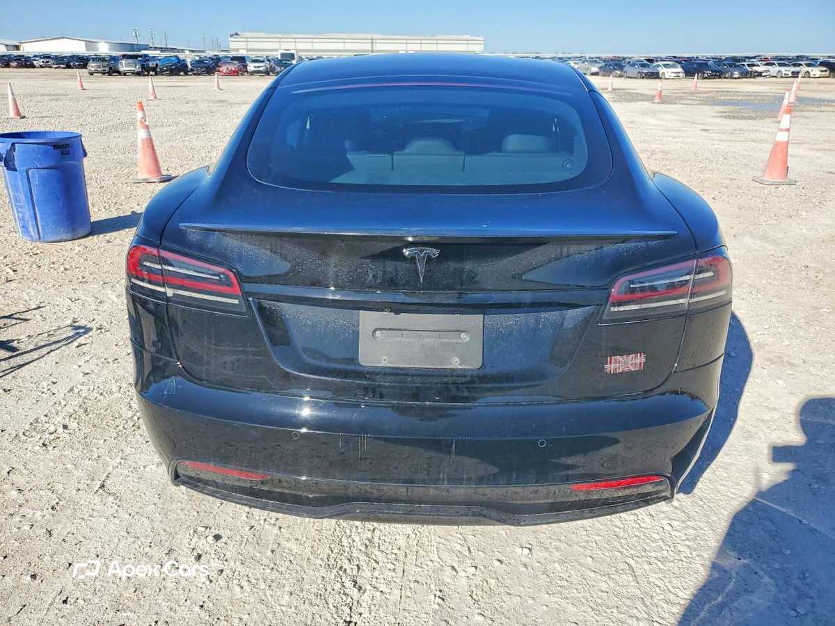 Tesla Model S 2022