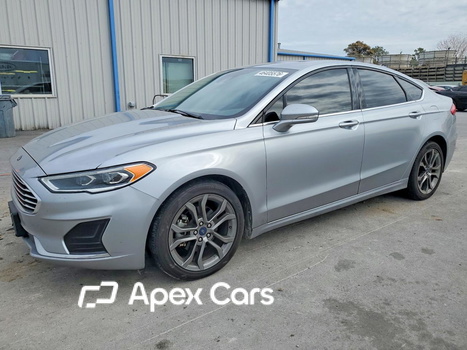 Ford Fusion 2020 - Image 1 of 12