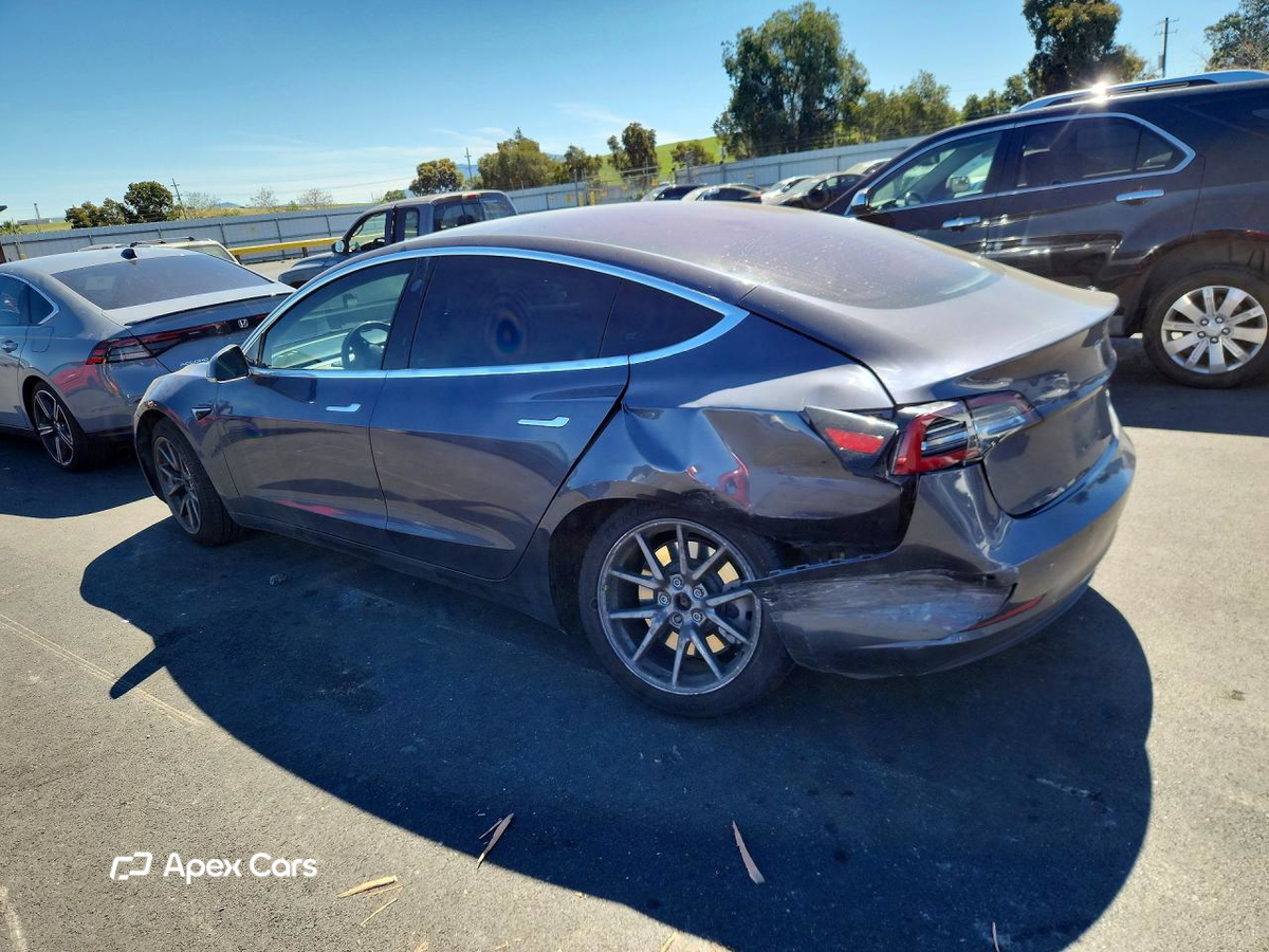 Tesla Model 3 2018