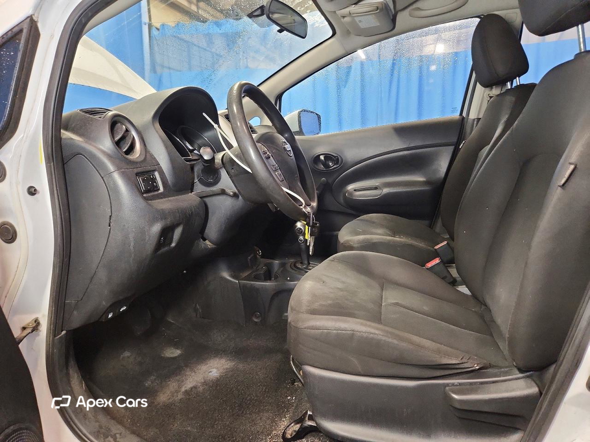 Nissan Versa 2018
