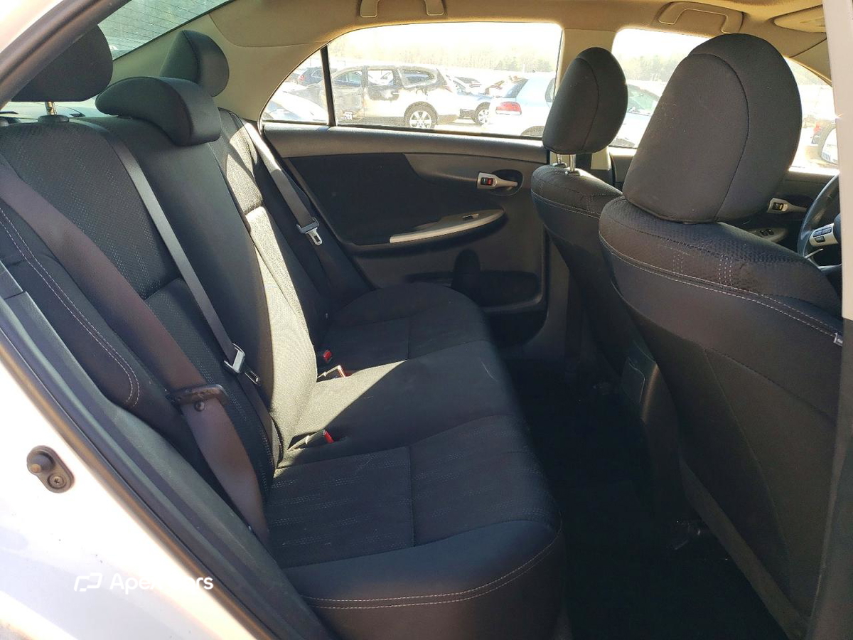Toyota Corolla 2012