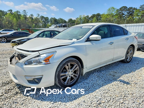 Nissan Altima 2013 - Image 1 of 5