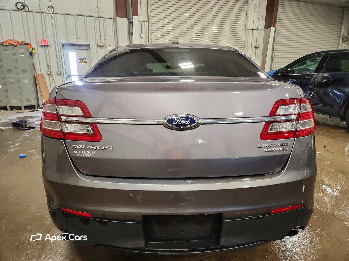 Ford Taurus 2013
