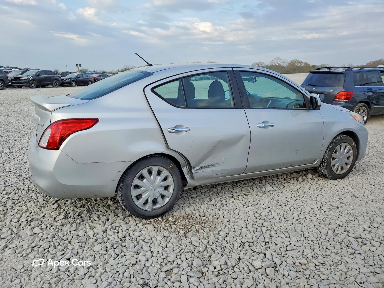 Nissan Versa 2013