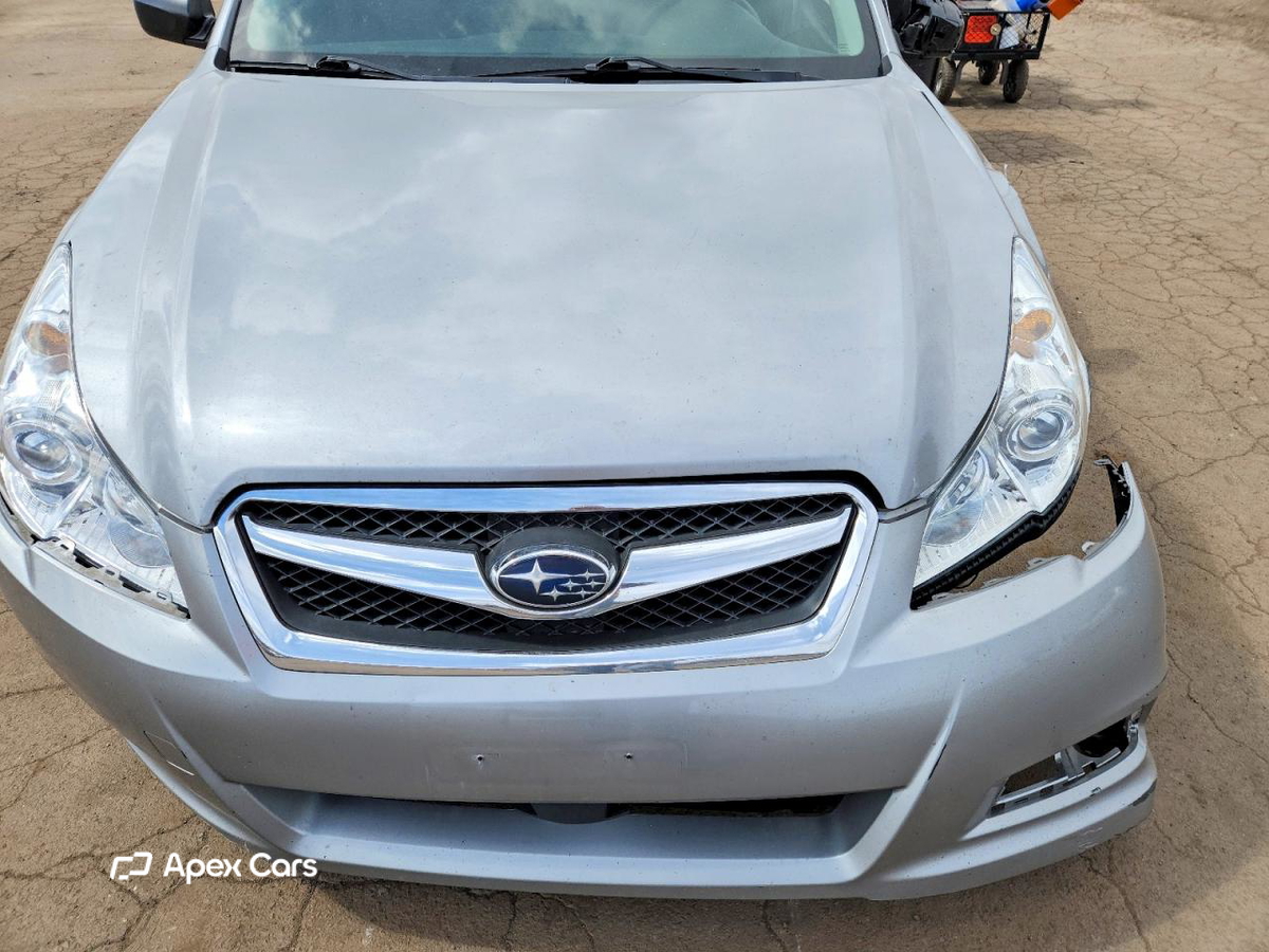 Subaru Legacy 2011