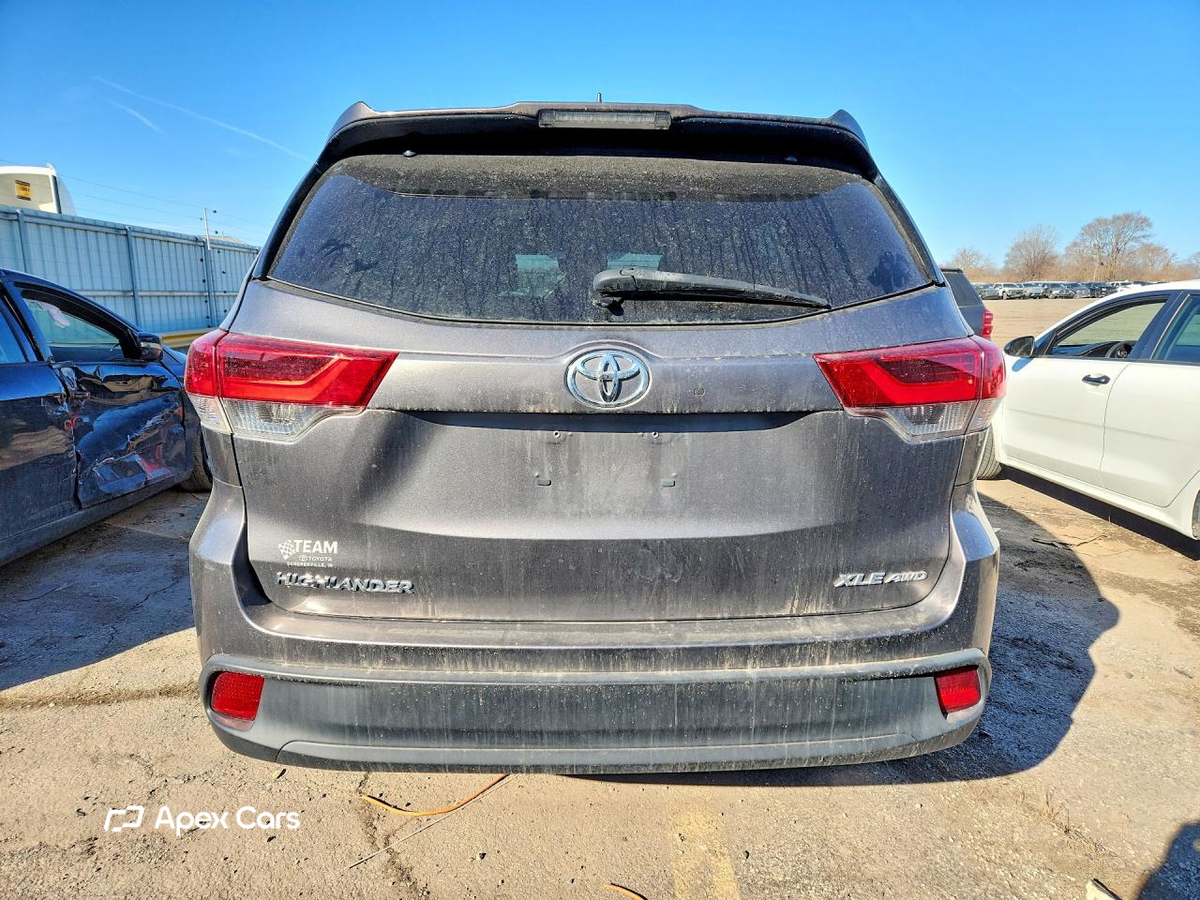 Toyota Highlander 2018