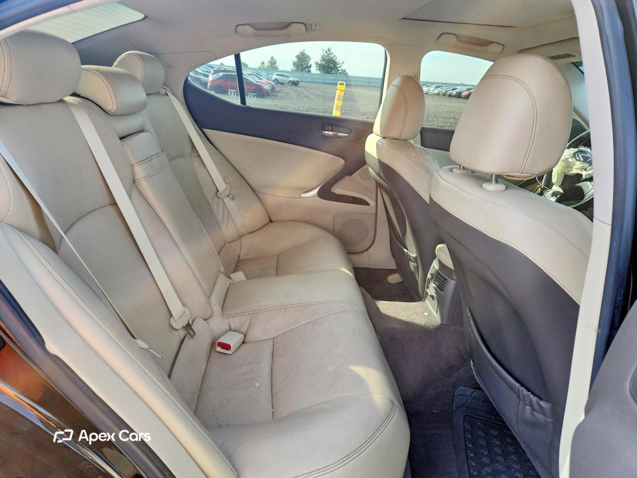 Lexus IS 2010