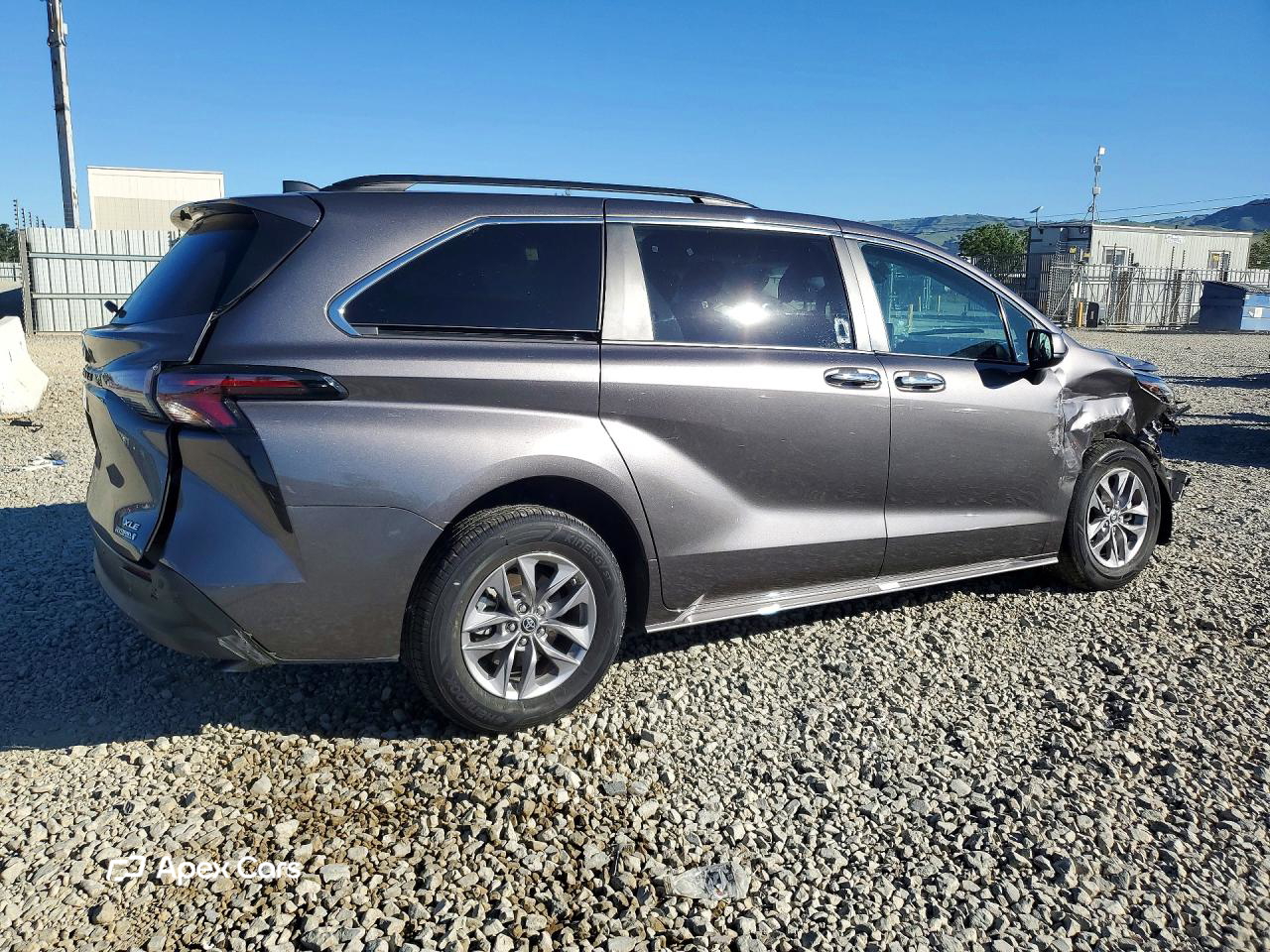 Toyota Sienna 2024