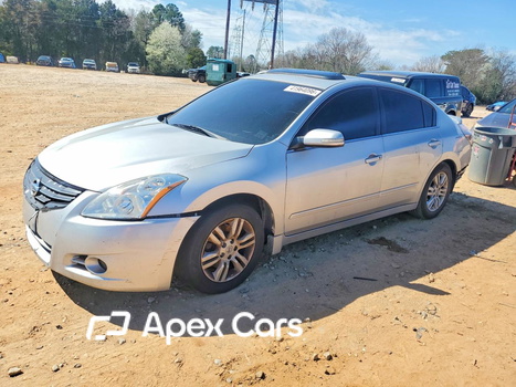 Nissan Altima 2010 - Image 1 of 12