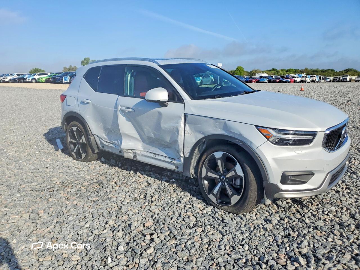 Volvo XC40 2020