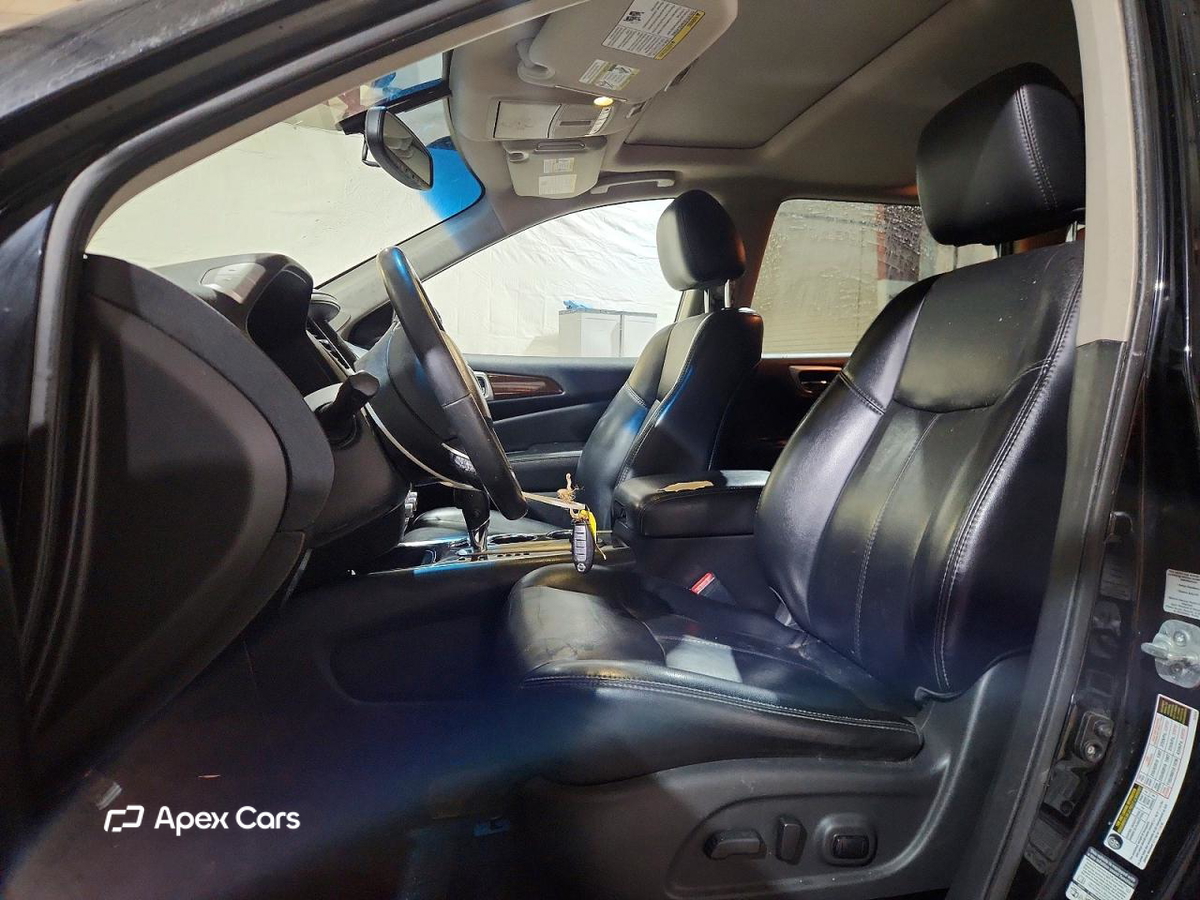 Nissan Pathfinder 2015