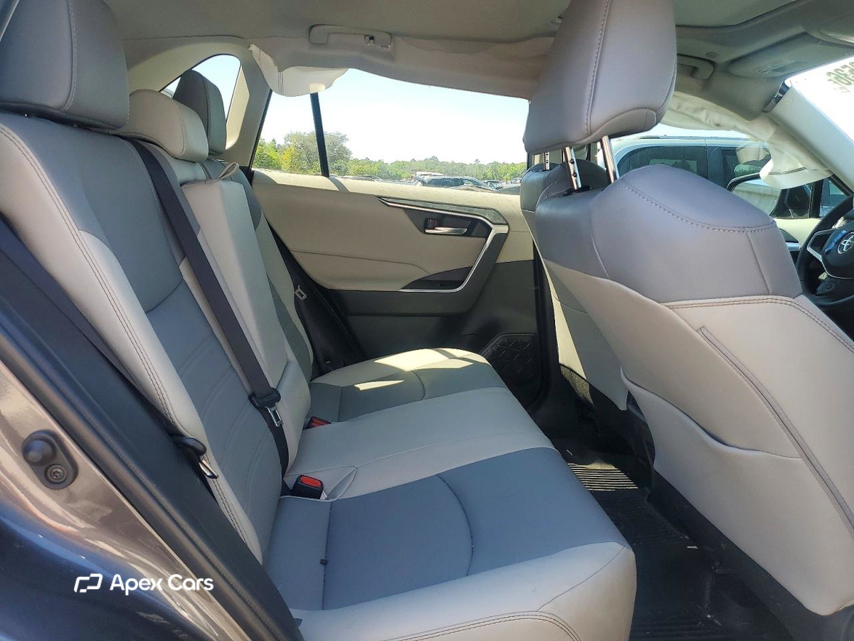 Toyota RAV 4 2024