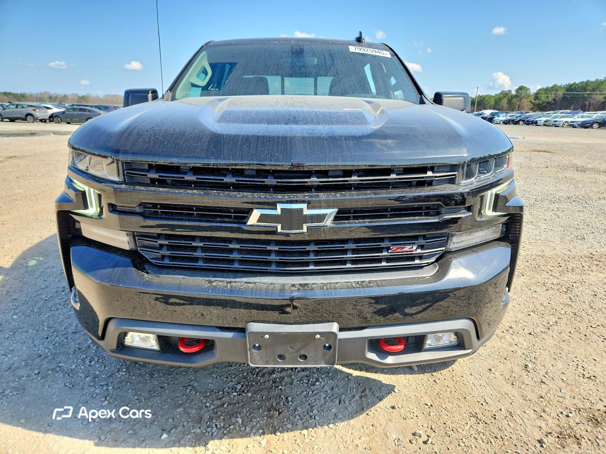 Chevrolet Silverado 2021