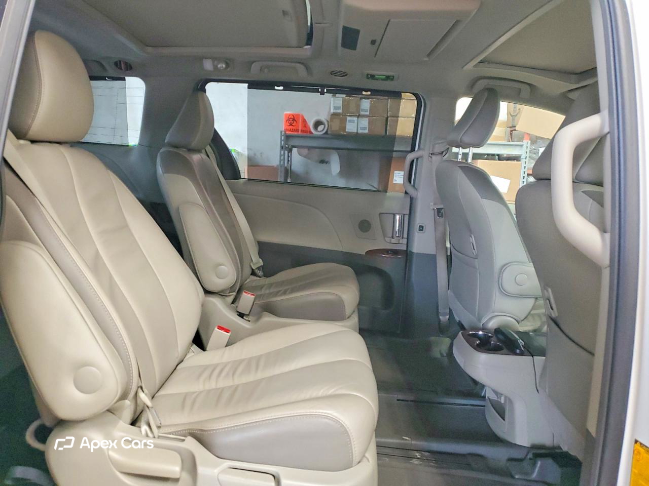 Toyota Sienna 2014