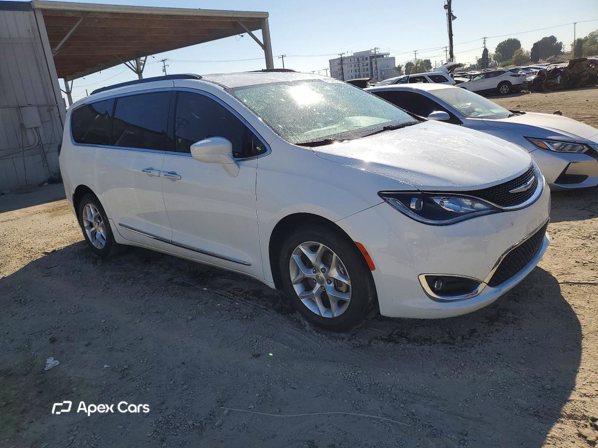Chrysler Pacifica 2017