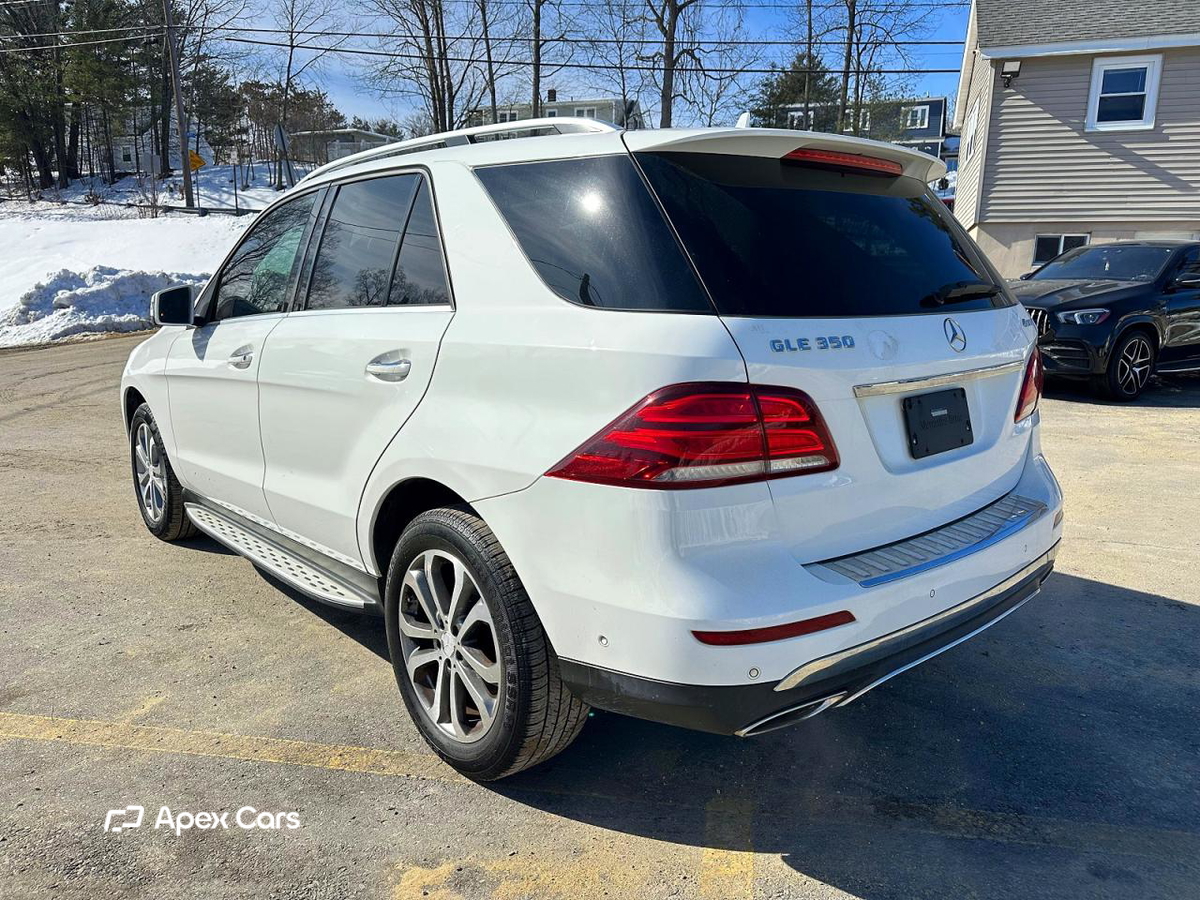 Mercedes-Benz GLE 2016