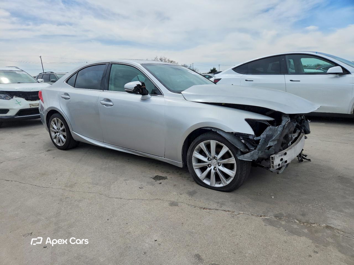 Lexus IS 2015