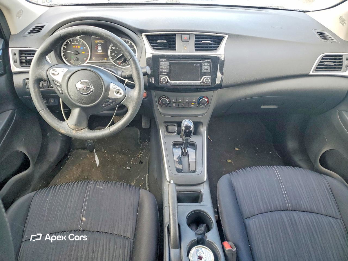 Nissan Sentra 2016