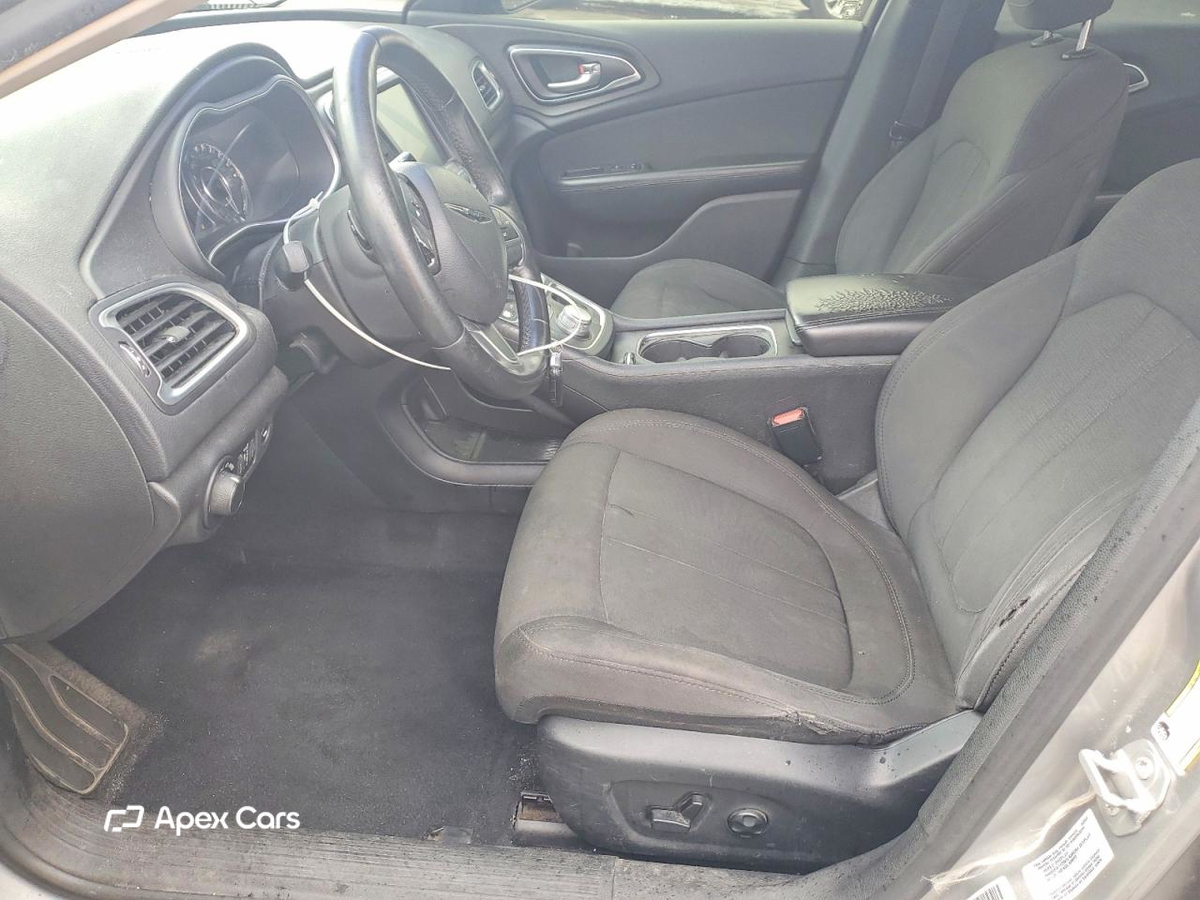 Chrysler 200 2016