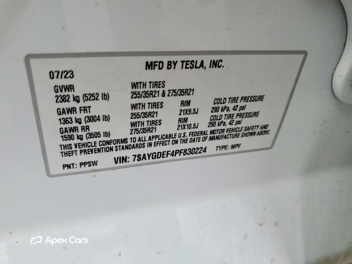 Tesla Model Y 2023