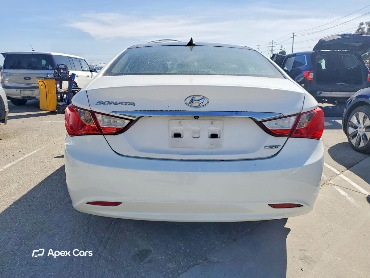 Hyundai Sonata 2012