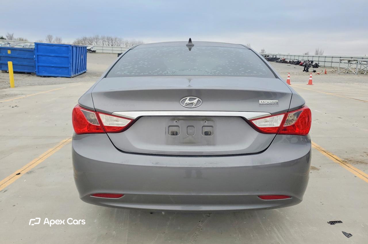 Hyundai Sonata 2011