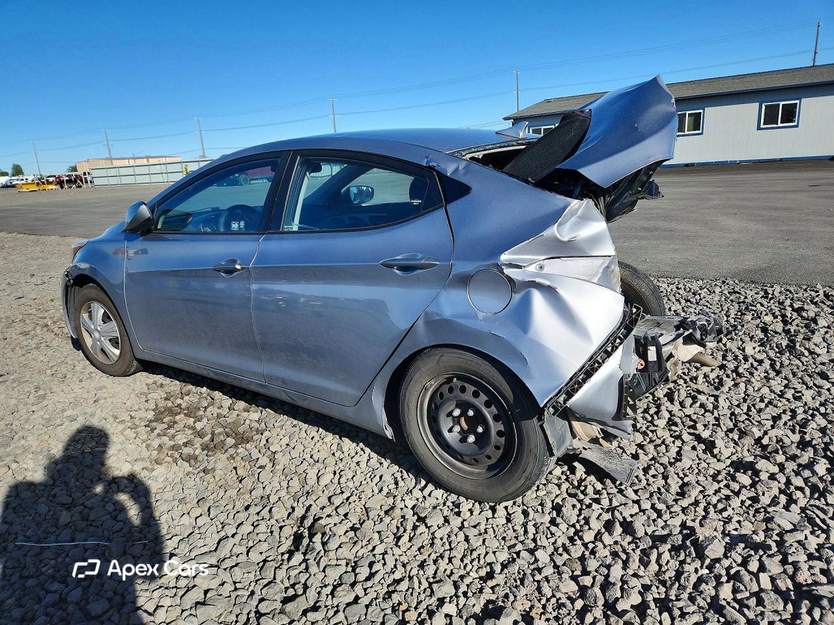 Hyundai Elantra 2016