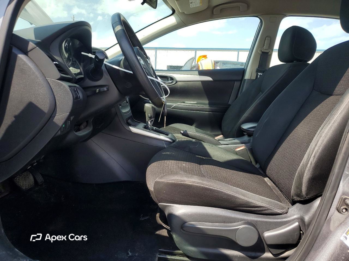 Nissan Sentra 2019