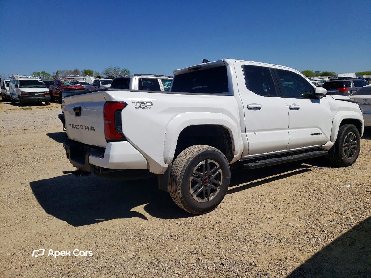 Toyota Tacoma 2024