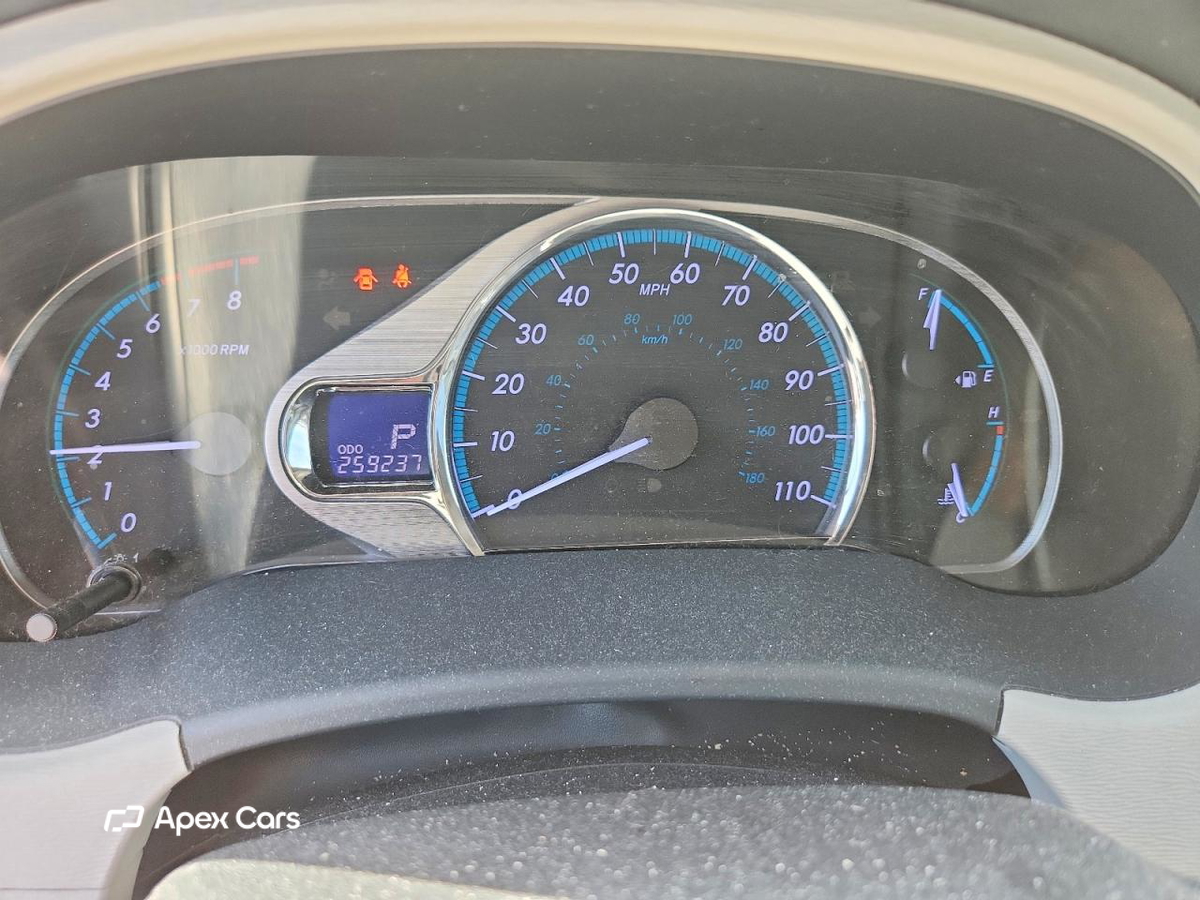 Toyota Sienna 2012