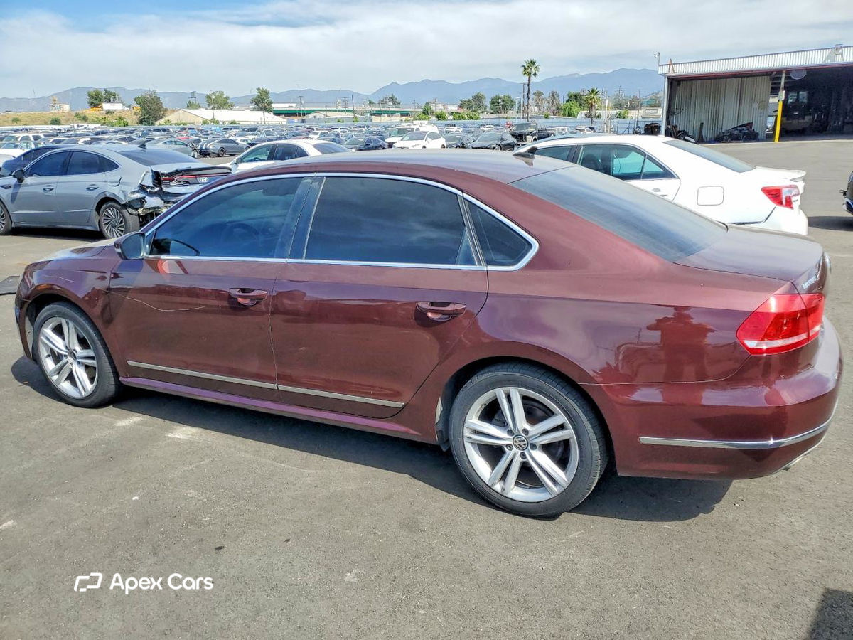 Volkswagen Passat 2013
