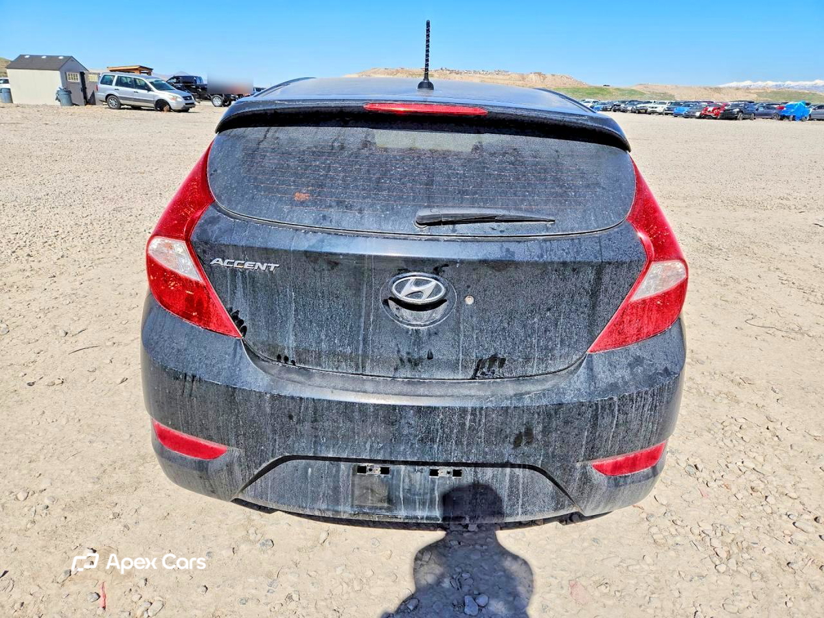 Hyundai Accent 2012