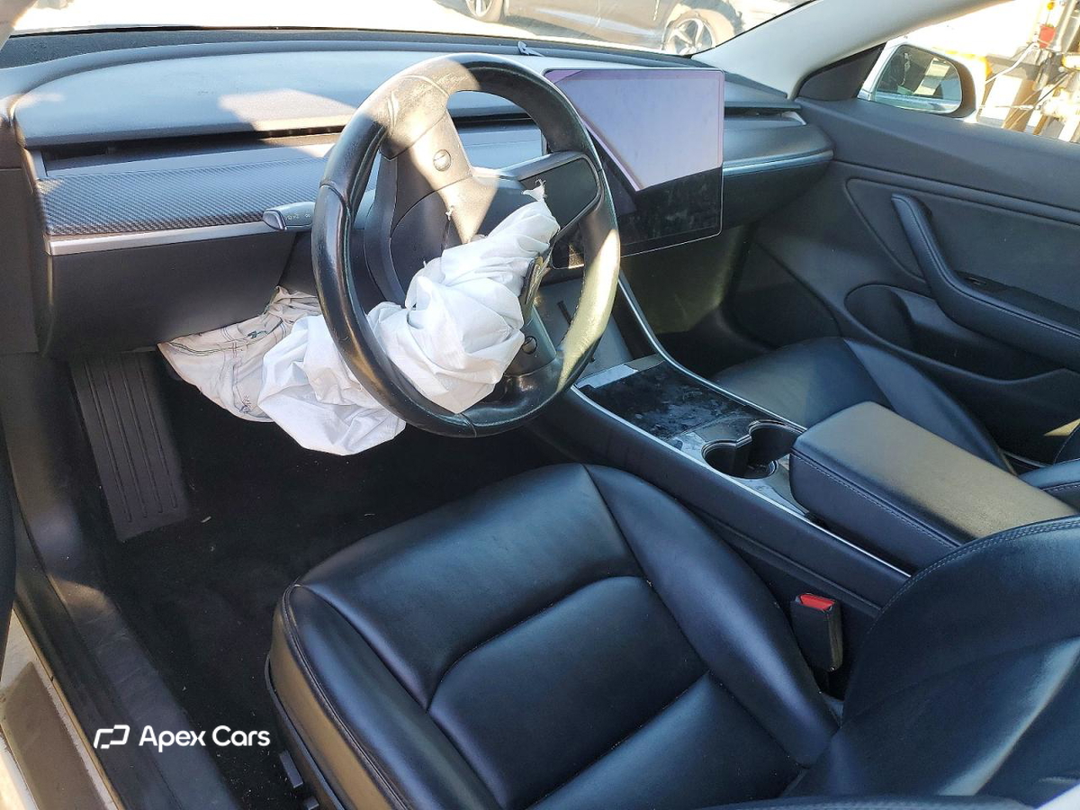 Tesla Model 3 2019