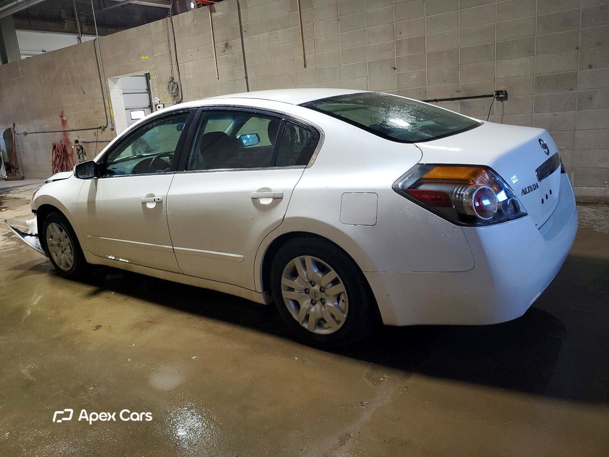Nissan Altima 2012