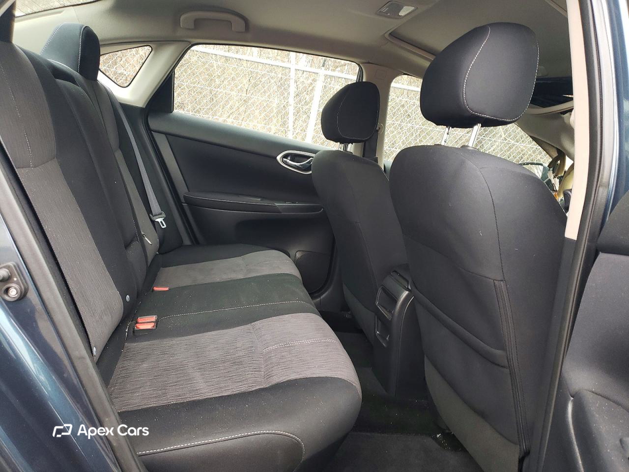 Nissan Sentra 2015