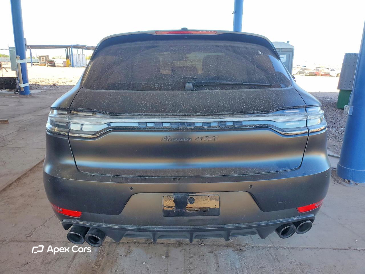 Porsche Macan 2021