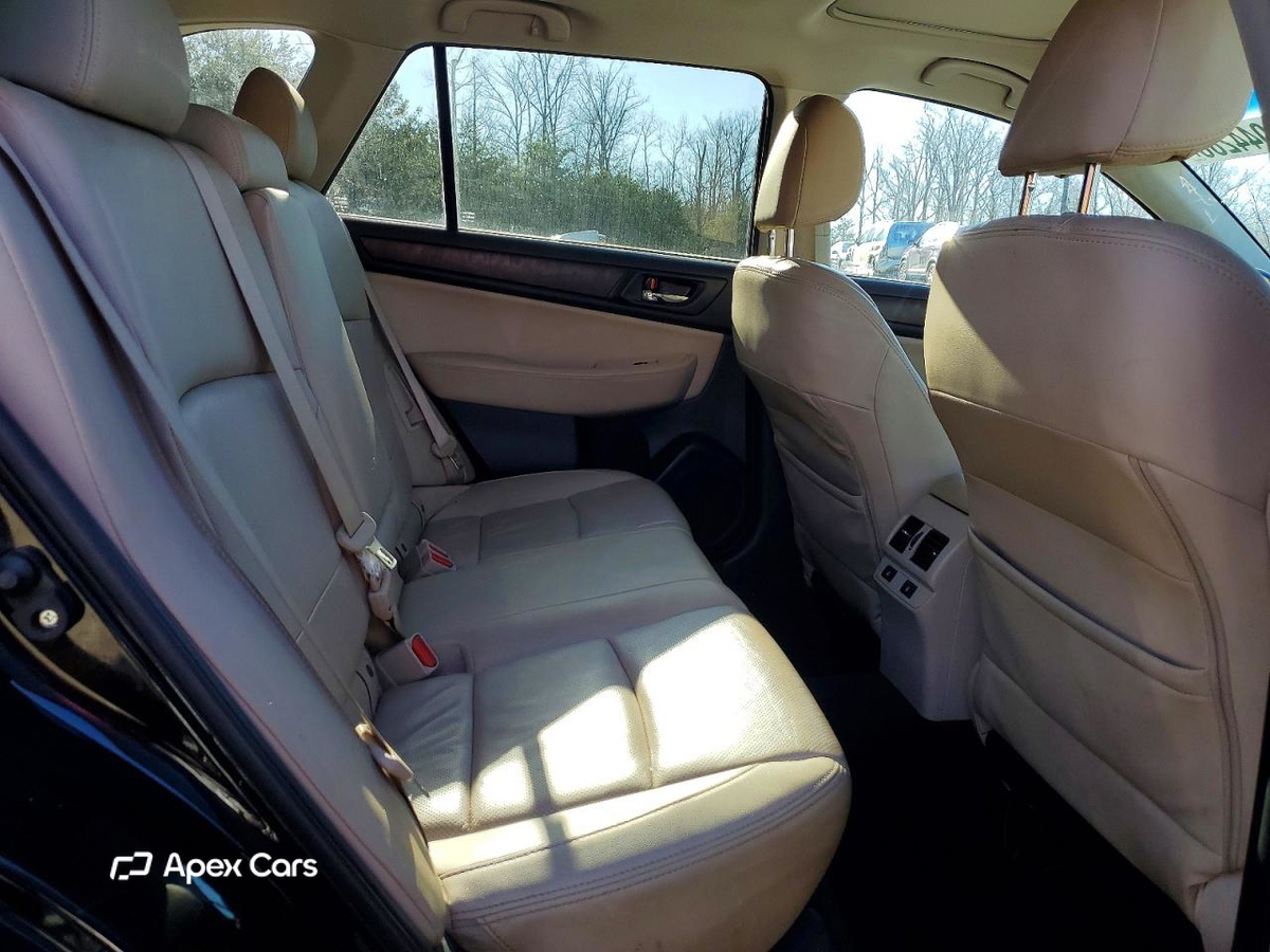 Subaru Outback 2015
