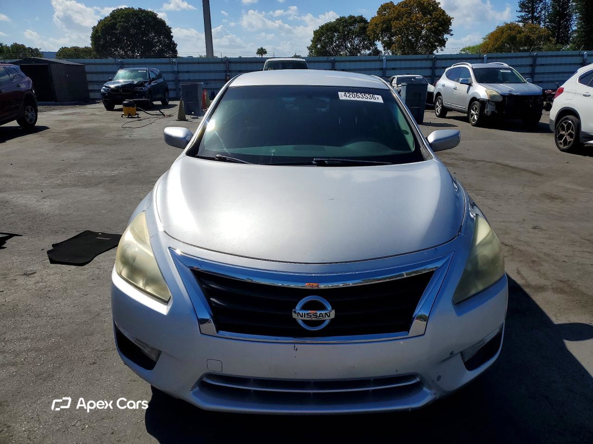 Nissan Altima 2014