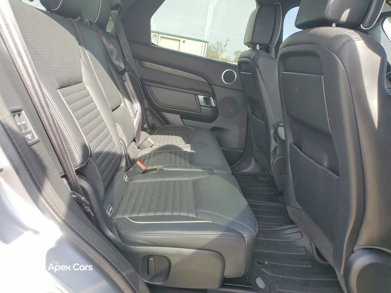 Land Rover Discovery 2019