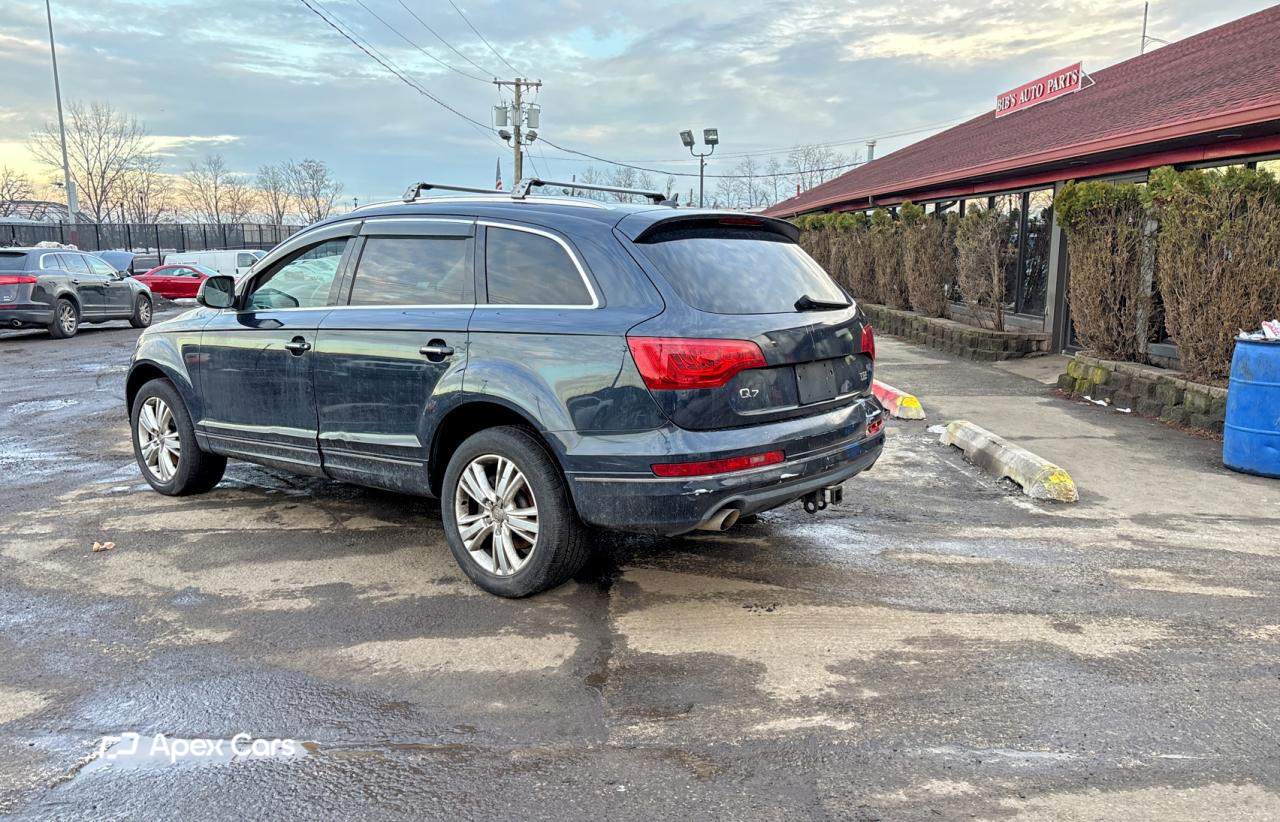 Audi Q7 2011