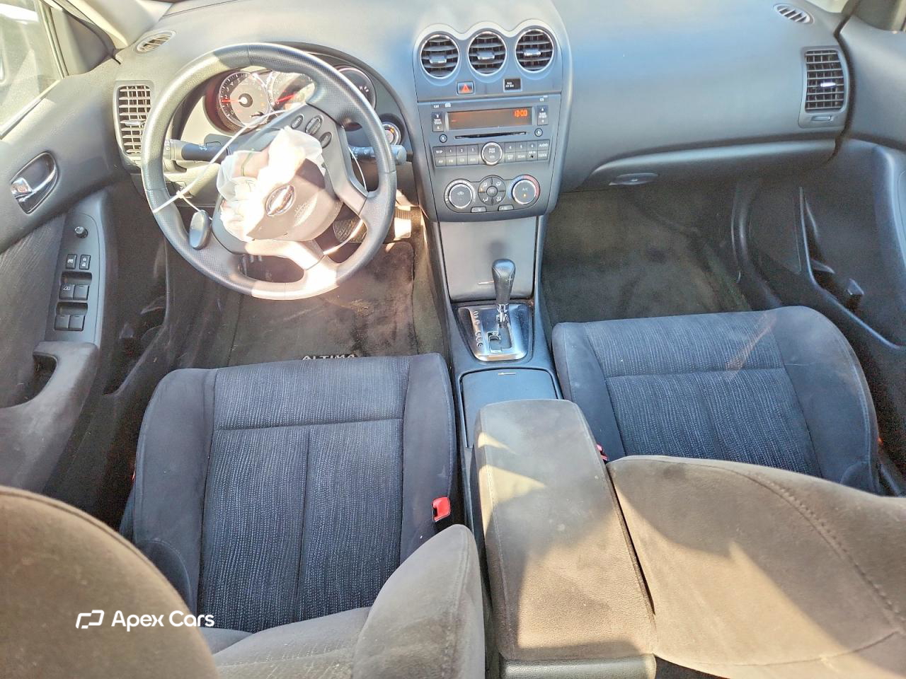 Nissan Altima 2012