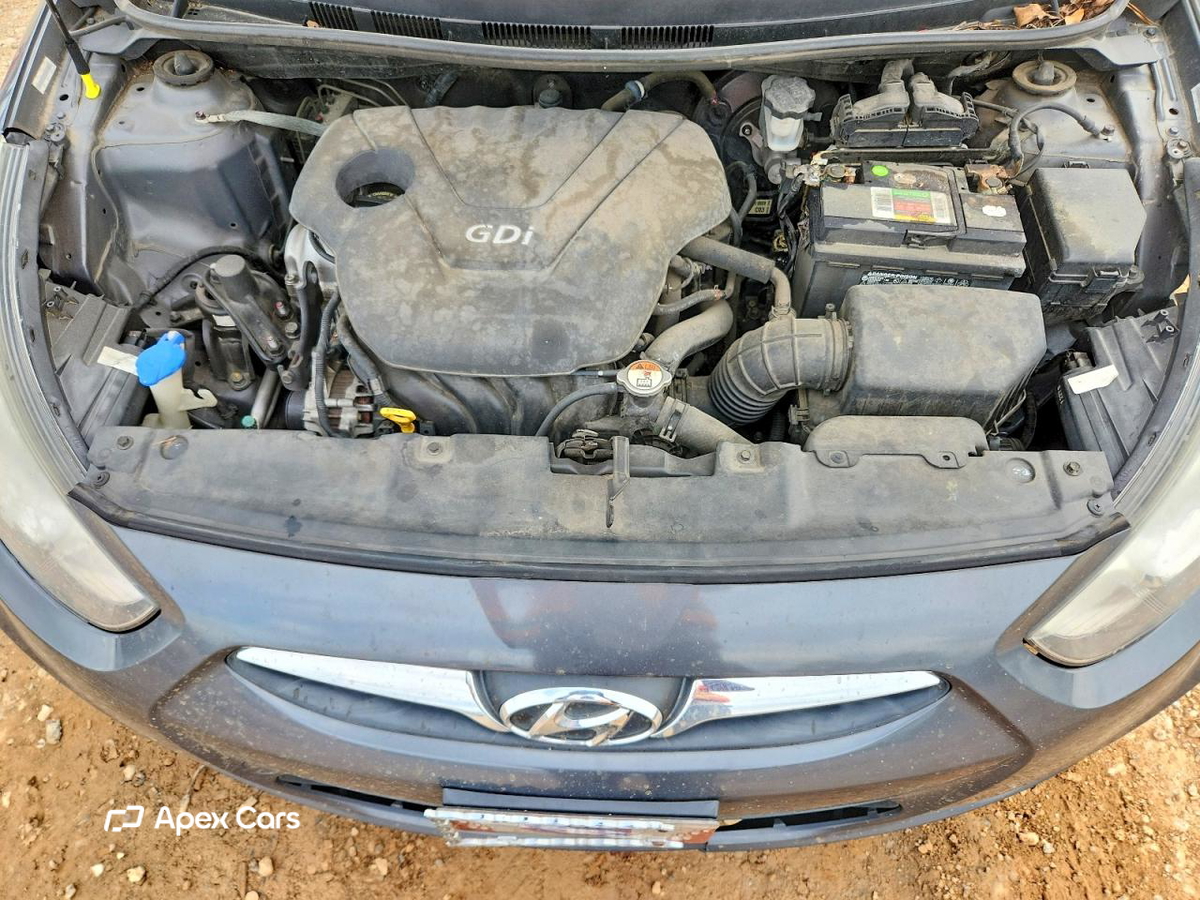 Hyundai Accent 2012