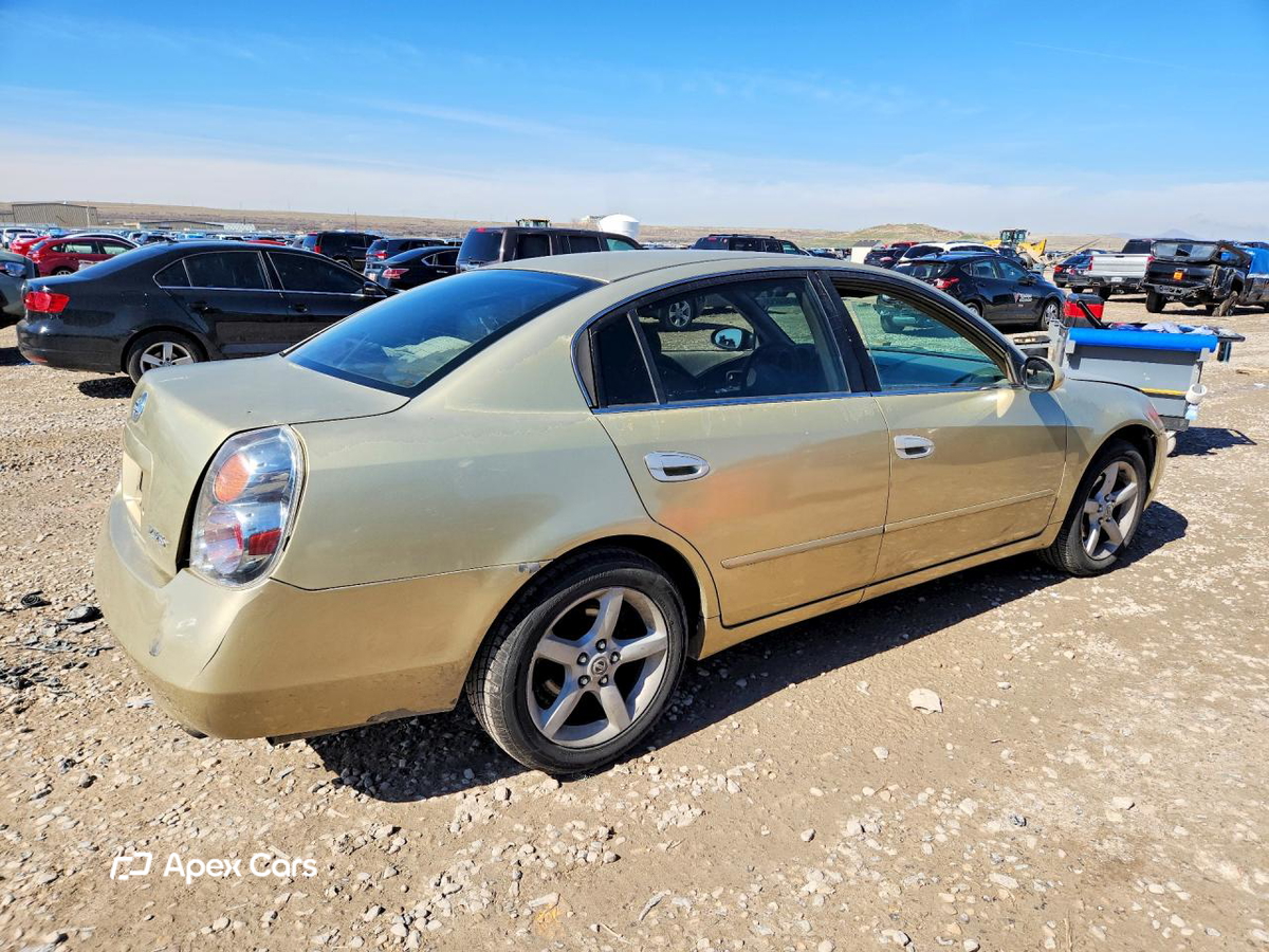 Nissan Altima 2002
