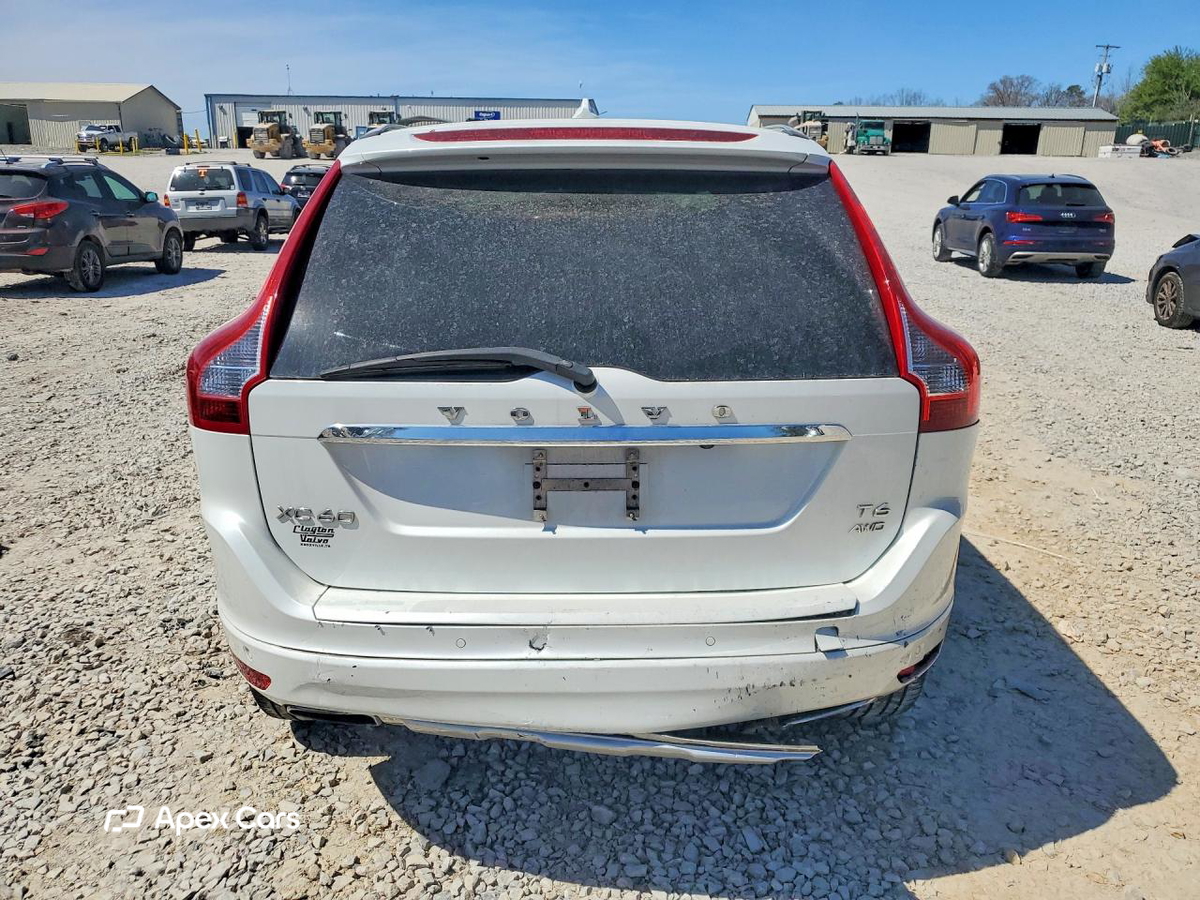 Volvo XC60 2015