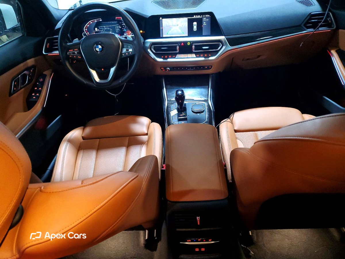 BMW Series 3 2022