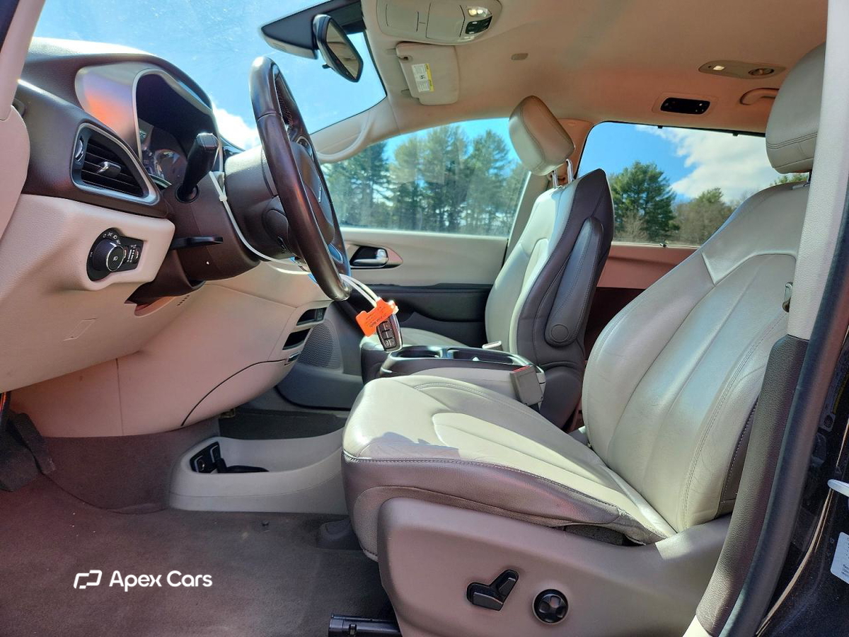Chrysler Pacifica 2017